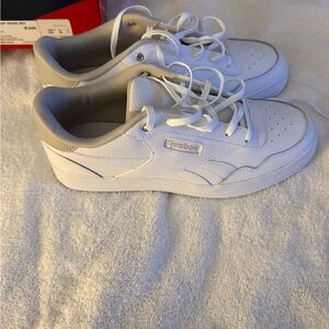 Reebok‎ White and Gray Athletic Shoes